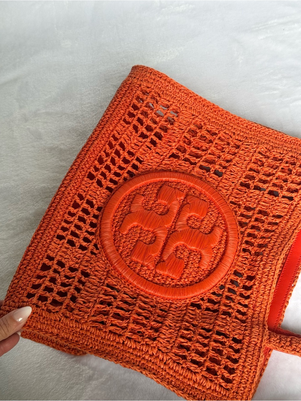 Tory Burch Ella Logo Embroidered Crochet Tote Bag - Picture 2 of 6